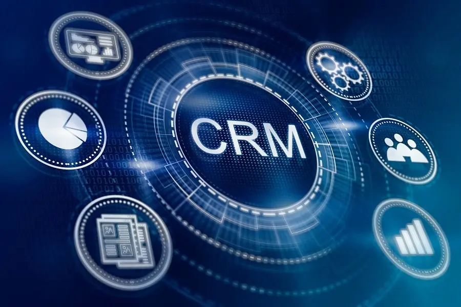 بهترین CRM تحت وب برای رقبا و کسب‌وکار شما